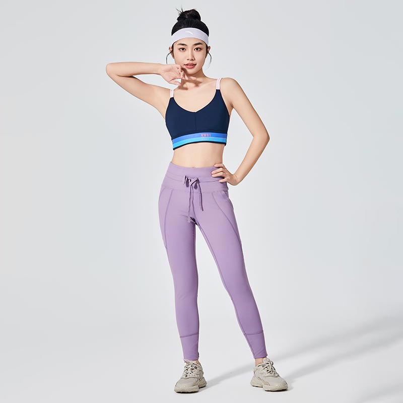 Jinis Prasaja Letter Printed Sports Bra